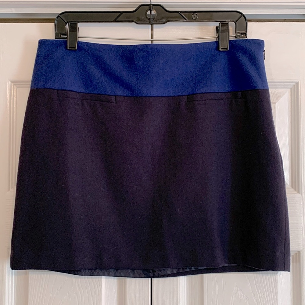 Gap, Navy blues mini skirt, size 8, EUC